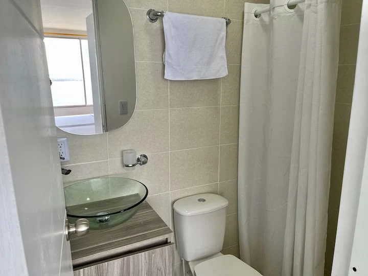 Baño completo 1 — Conquistador 1821