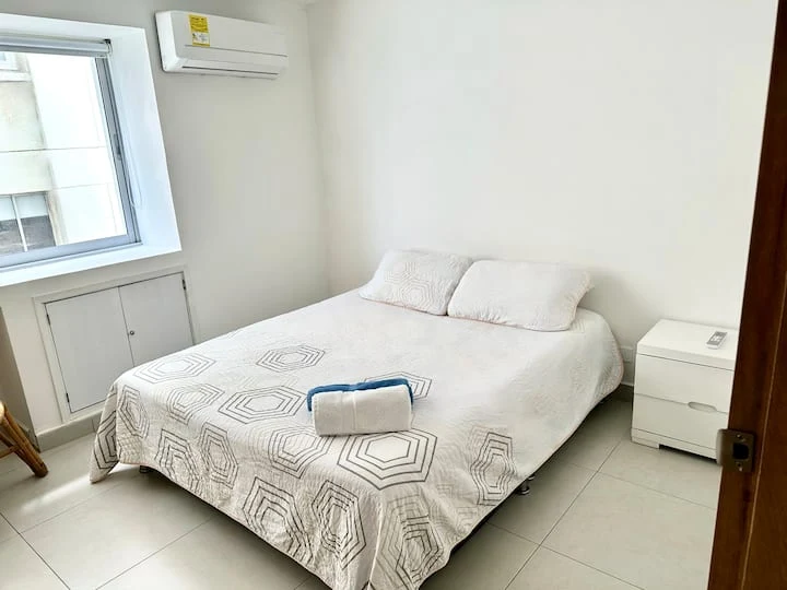 Habitación 1 — Marina del Rey 1104
